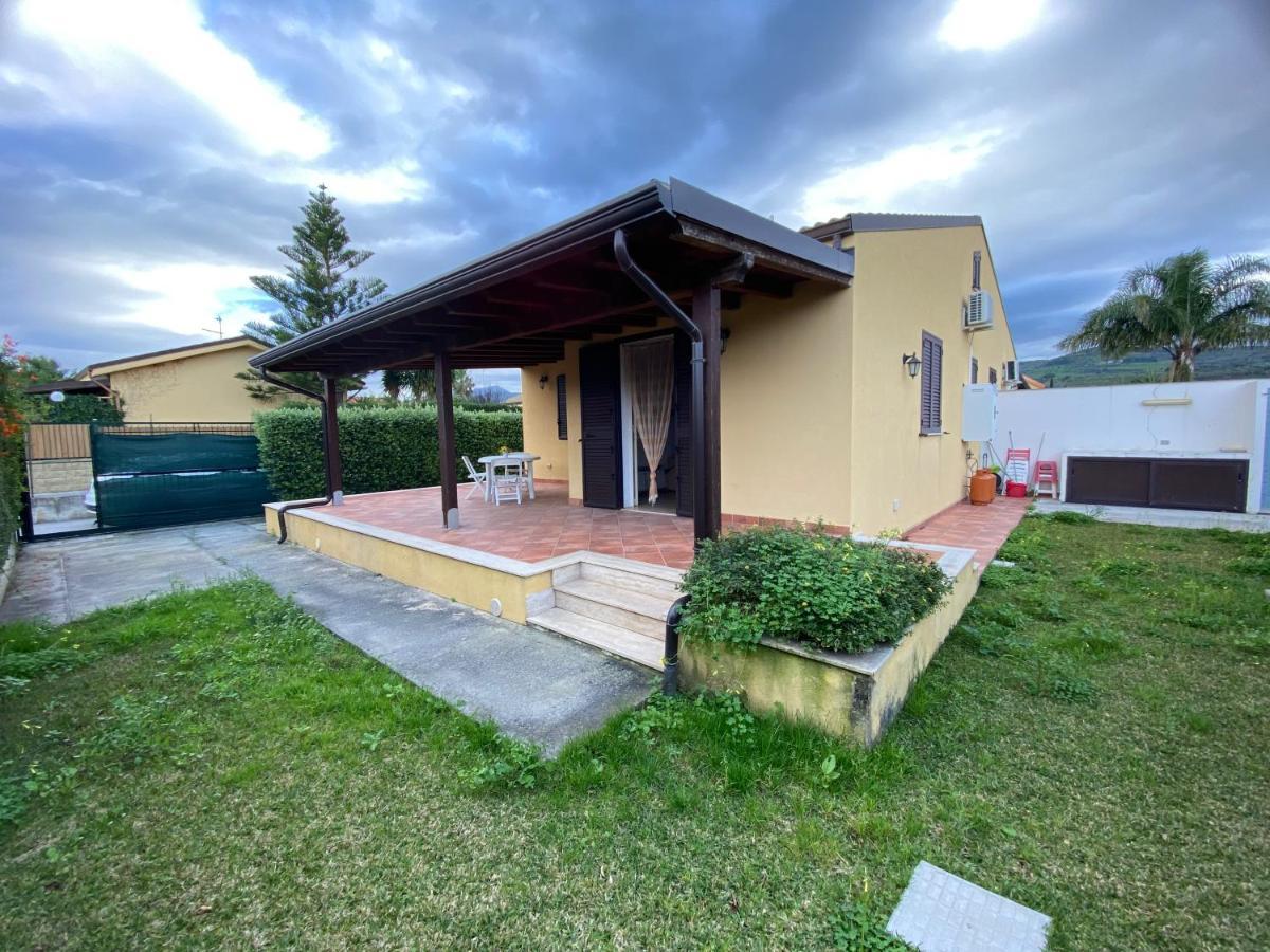 Villa Indipendente Le Coccinelle Beach Mare Piscina A 250 Mt Dal Mare Con Servizio Di Piscina A 400 Mt 12 K Da Cefalu Campofelice Di Roccella Exteriér fotografie