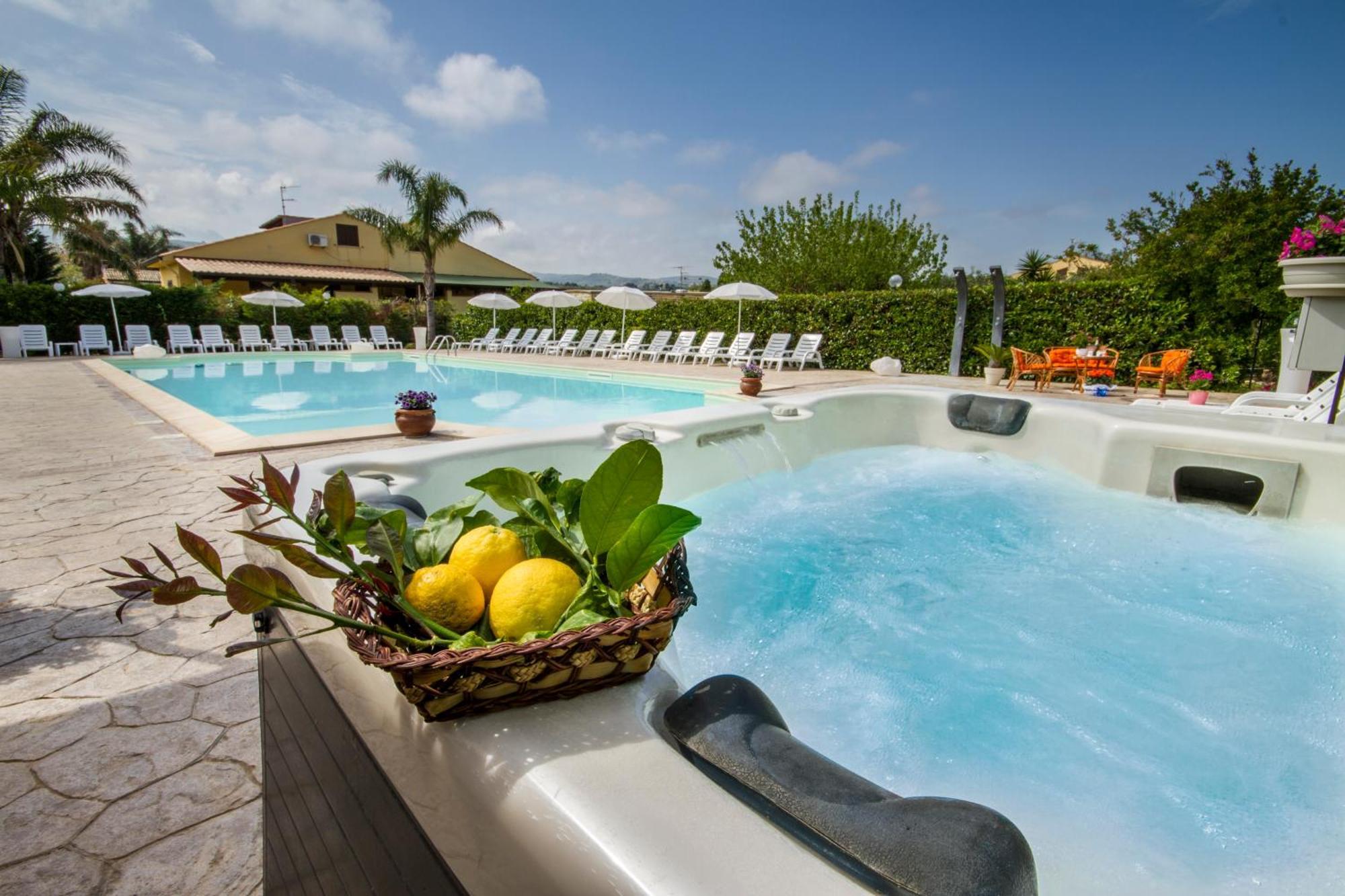 Villa Indipendente Le Coccinelle Beach Mare Piscina A 250 Mt Dal Mare Con Servizio Di Piscina A 400 Mt 12 K Da Cefalu Campofelice Di Roccella Exteriér fotografie